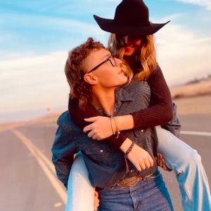 Meet your Posher, Faith